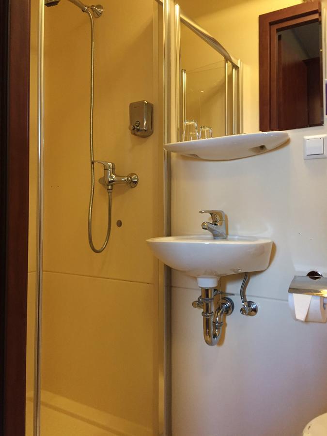 Merite Hotels Hamburg Altona Gmbh Ngoại thất bức ảnh