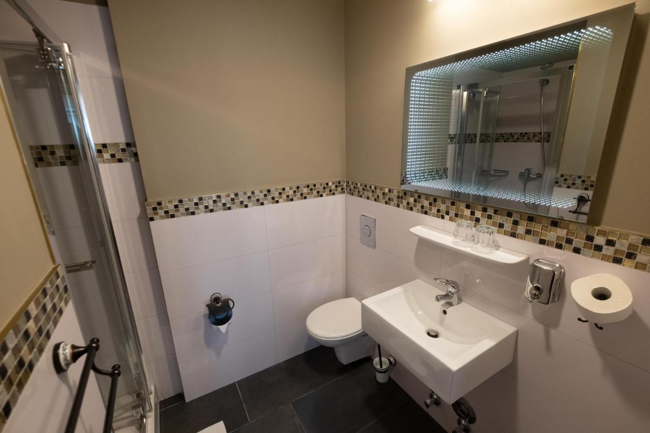 Merite Hotels Hamburg Altona Gmbh Ngoại thất bức ảnh